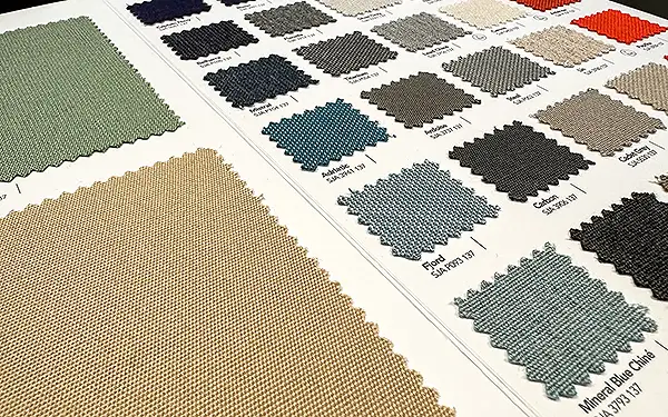 Material-Info 1 Muster Solids 600